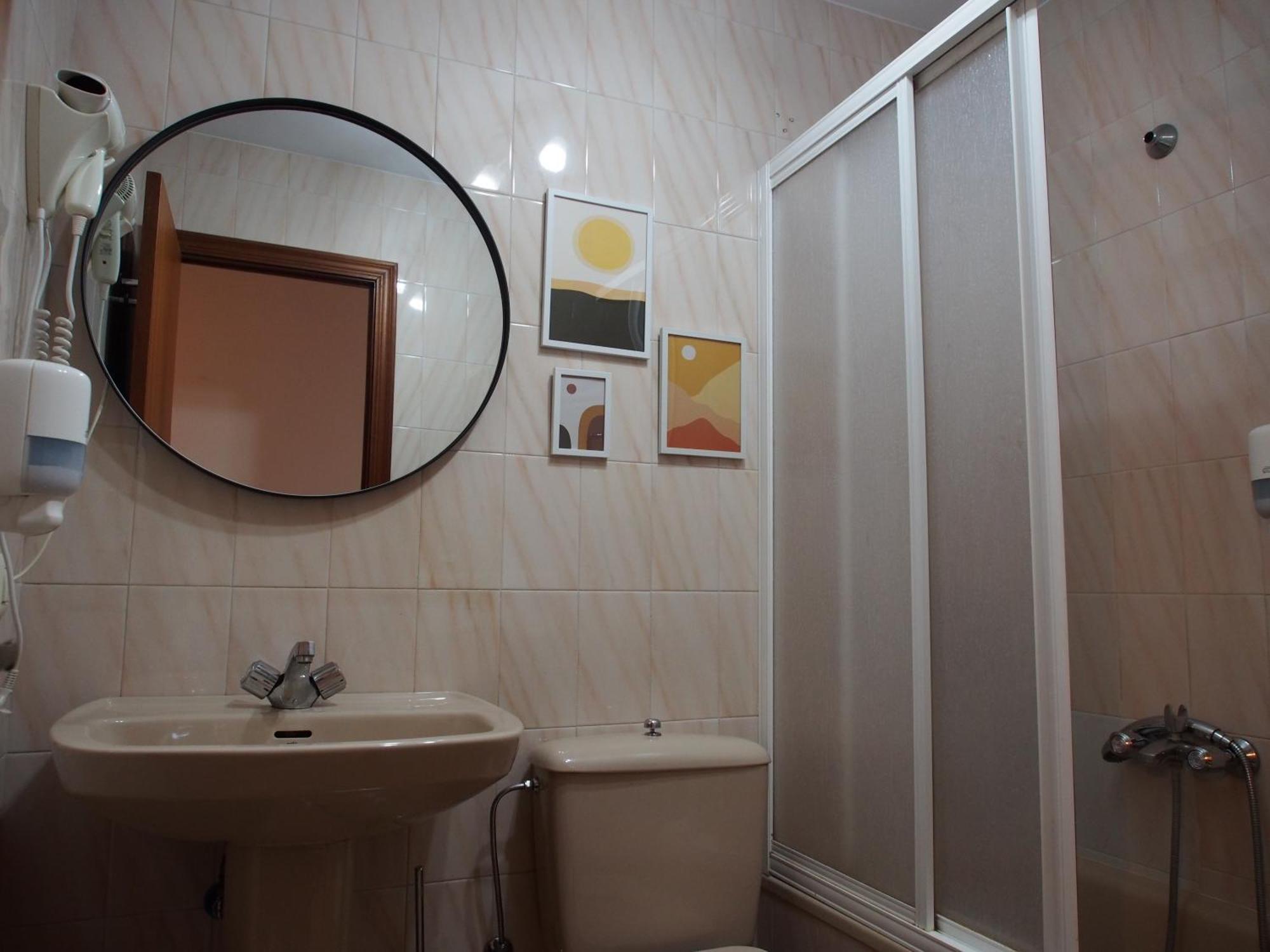 Hostal Remona Espinama Luaran gambar