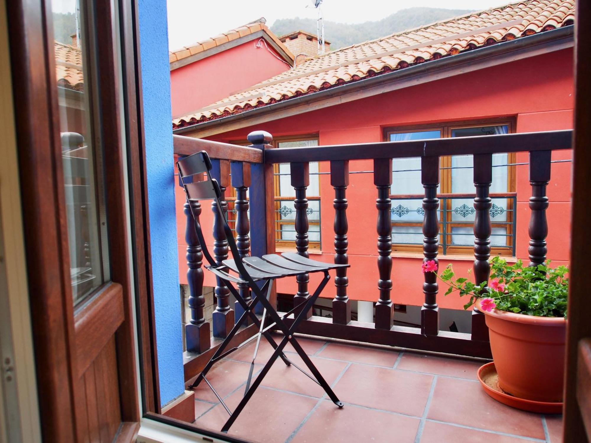 Hostal Remona Espinama Luaran gambar