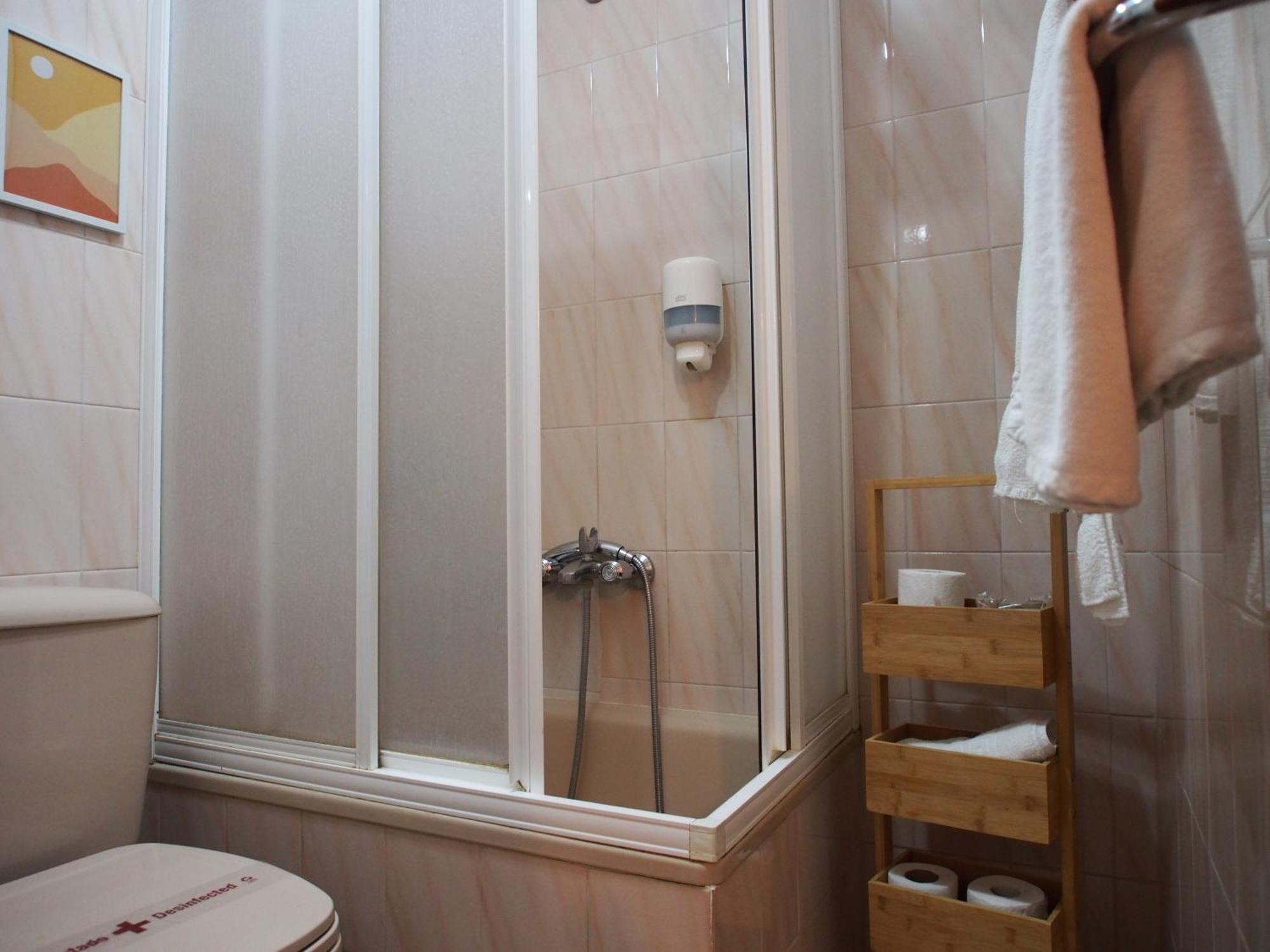 Hostal Remona Espinama Luaran gambar