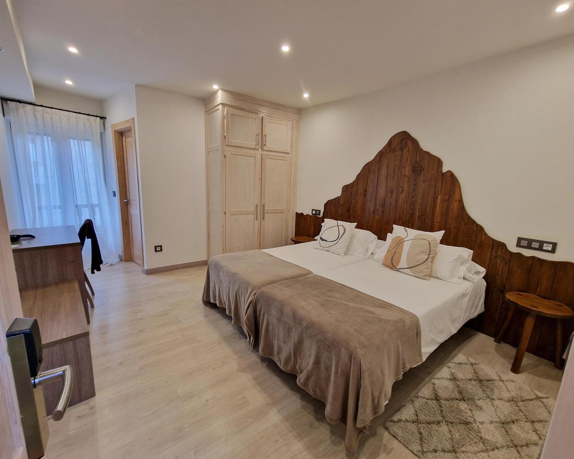 Hostal Remona Espinama Luaran gambar